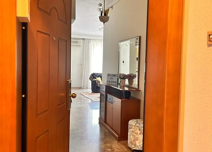 Jim House Θεσσαλονίκη
