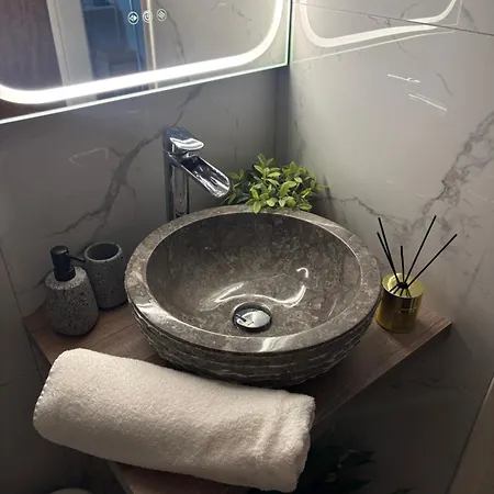 Jim House Apartmán